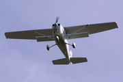 (Private) Cessna 172S Skyhawk SP (N401LP) at  Huntsville - Carl T. Jones Field, United States