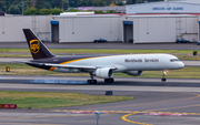 United Parcel Service Boeing 757-24APF (N401UP) at  Portland - International, United States