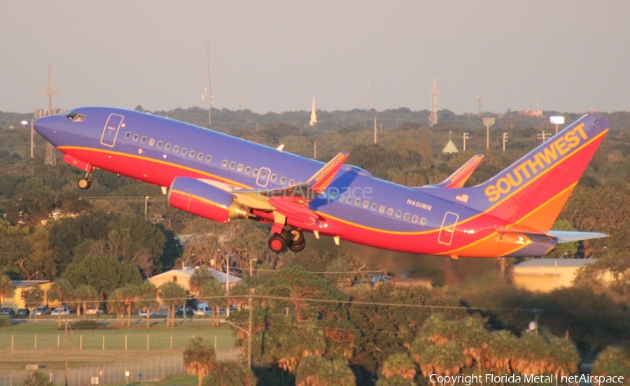 Southwest Airlines Boeing 737-7H4 (N401WN) | Photo 300369