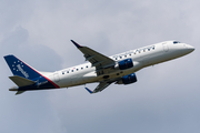 American Eagle (Republic Airlines) Embraer ERJ-175LR (ERJ-170-200LR) (N401YX) at  Windsor Locks - Bradley International, United States