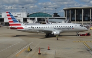 American Eagle (Republic Airlines) Embraer ERJ-175LR (ERJ-170-200LR) (N401YX) at  Chicago - O'Hare International, United States