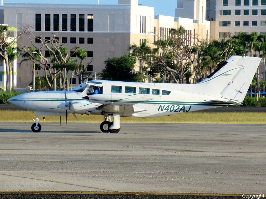Charter Flights Caribbean Cessna 402B Utiliner (N402AJ) | Photo 228694