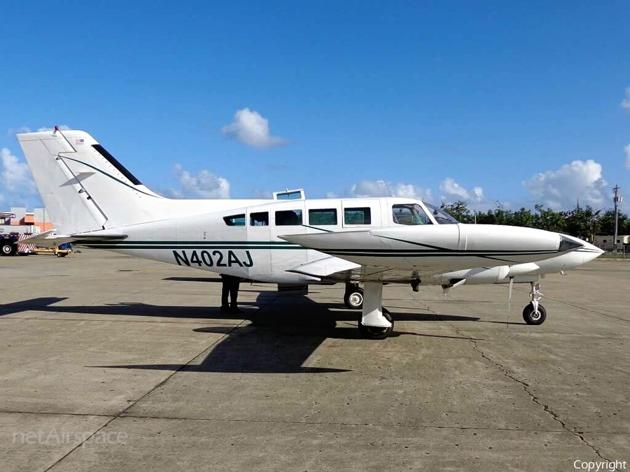 Charter Flights Caribbean Cessna 402B Utiliner (N402AJ) | Photo 68482