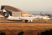 Alaska Airlines Boeing 737-990(ER) (N402AS) at  Los Angeles - International, United States