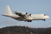 Lynden Air Cargo Lockheed L-100-30 (Model 382G) Hercules (N402LC) at  Kelowna - International, Canada