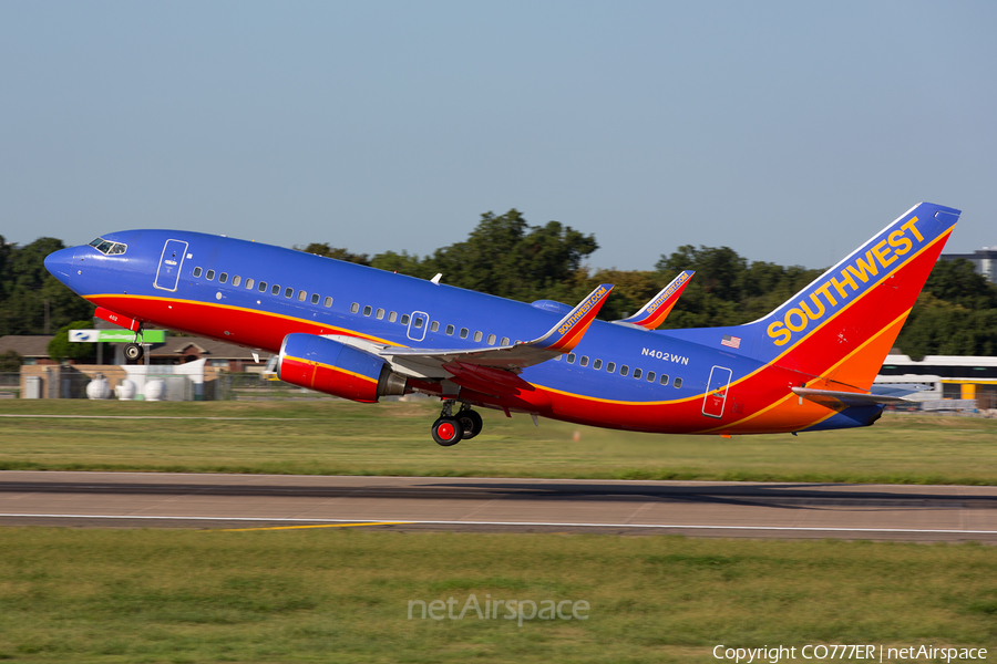 Southwest Airlines Boeing 737-7H4 (N402WN) | Photo 187404