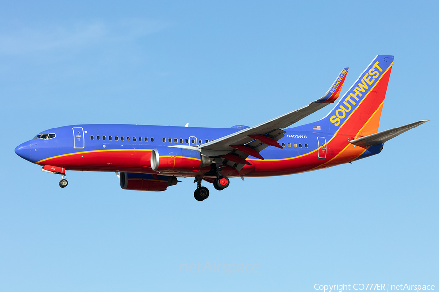 Southwest Airlines Boeing 737-7H4 (N402WN) | Photo 289624