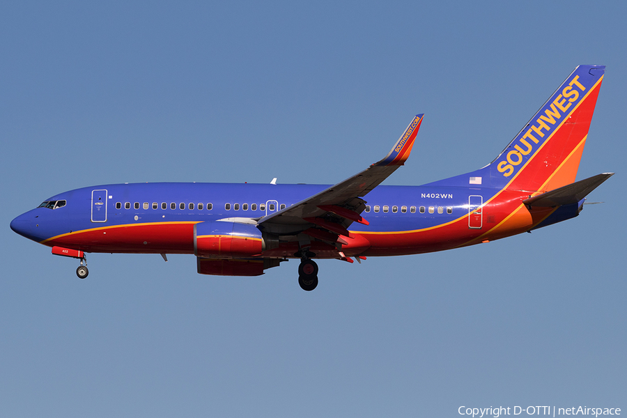 Southwest Airlines Boeing 737-7H4 (N402WN) | Photo 144950