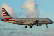 American Eagle (Republic Airlines) Embraer ERJ-175LR (ERJ-170-200LR) (N402YX) at  Miami - International, United States