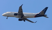American Eagle (Republic Airlines) Embraer ERJ-175LR (ERJ-170-200LR) (N402YX) at  Miami - International, United States