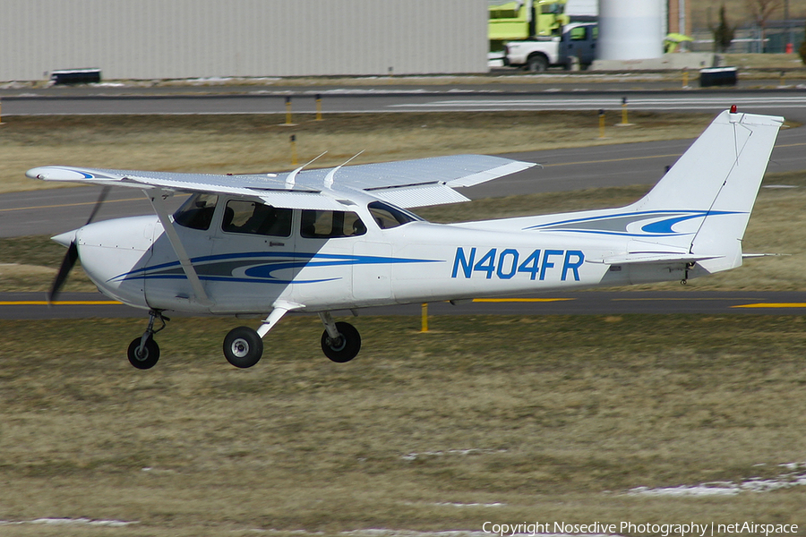 (Private) Cessna 172R Skyhawk (N404FR) | Photo 3255