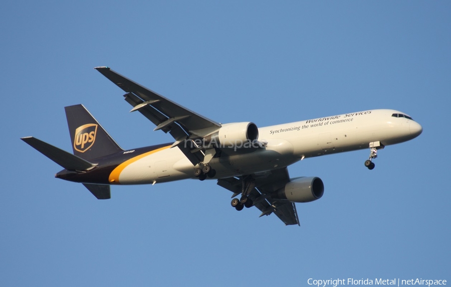 United Parcel Service Boeing 757-24APF (N404UP) | Photo 337162