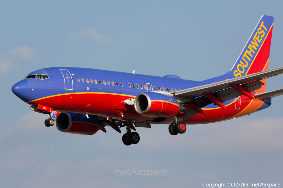 Southwest Airlines Boeing 737-7H4 (N404WN) | Photo 90717