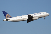 United Airlines Airbus A320-232 (N405UA) at  Houston - George Bush Intercontinental, United States