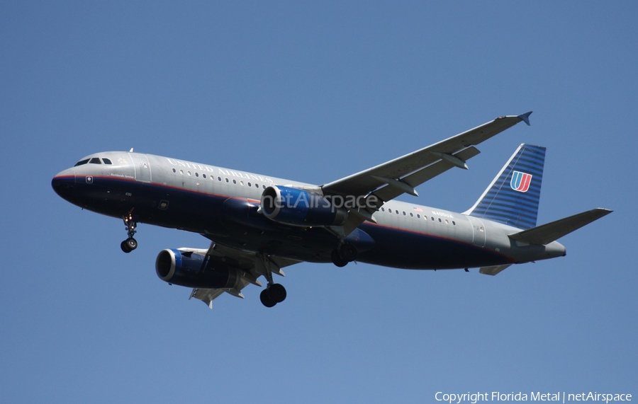 United Airlines Airbus A320-232 (N405UA) | Photo 337165