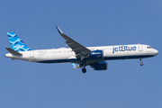 JetBlue Airways Airbus A321-271NX (N4074J) at  Amsterdam - Schiphol, Netherlands