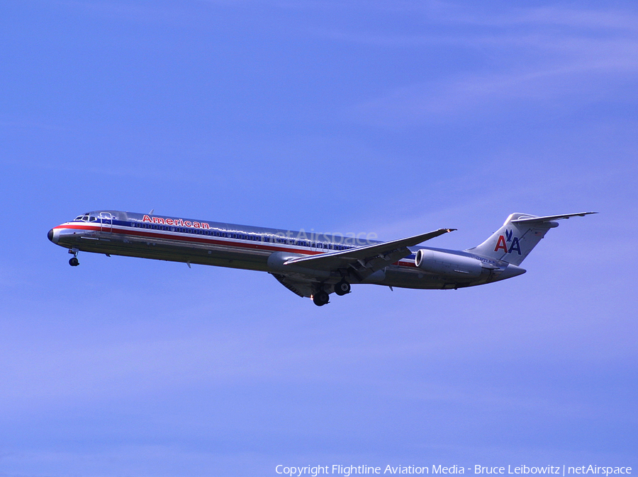 American Airlines McDonnell Douglas MD-82 (N407AA) | Photo 189596