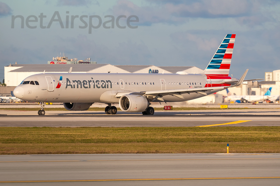 American Airlines Airbus A321-253NX (N407AN) at  Miami - International, United States