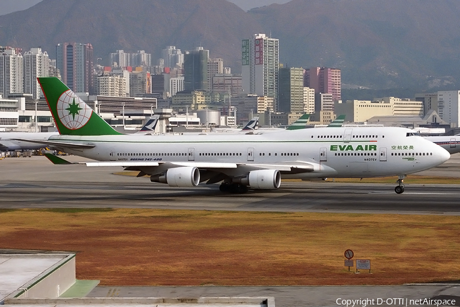 EVA Air Boeing 747-45E(M) (N407EV) | Photo 168401