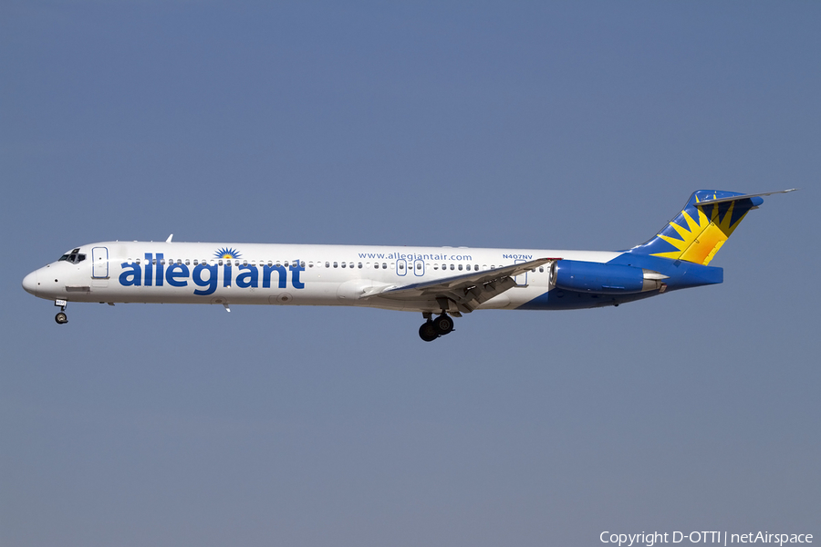 Allegiant Air McDonnell Douglas MD-83 (N407NV) | Photo 424845