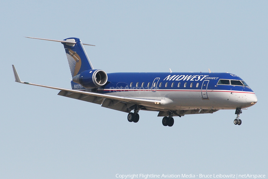 Midwest Connect Bombardier CRJ-200ER (N407SW) | Photo 150697