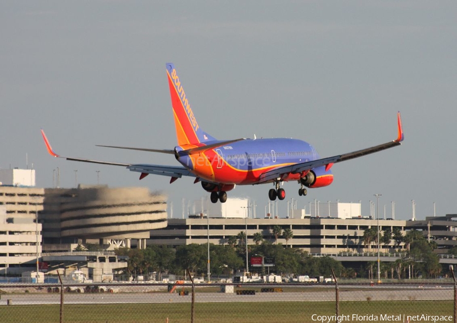 Southwest Airlines Boeing 737-7H4 (N407WN) | Photo 300380