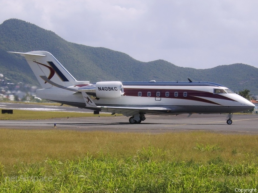 (Private) Bombardier CL-600-2B16 Challenger 601-3A (N409KC) | Photo 486990
