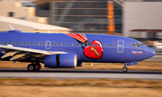 Southwest Airlines Boeing 737-7H4 (N409WN) at  Los Angeles - International, United States