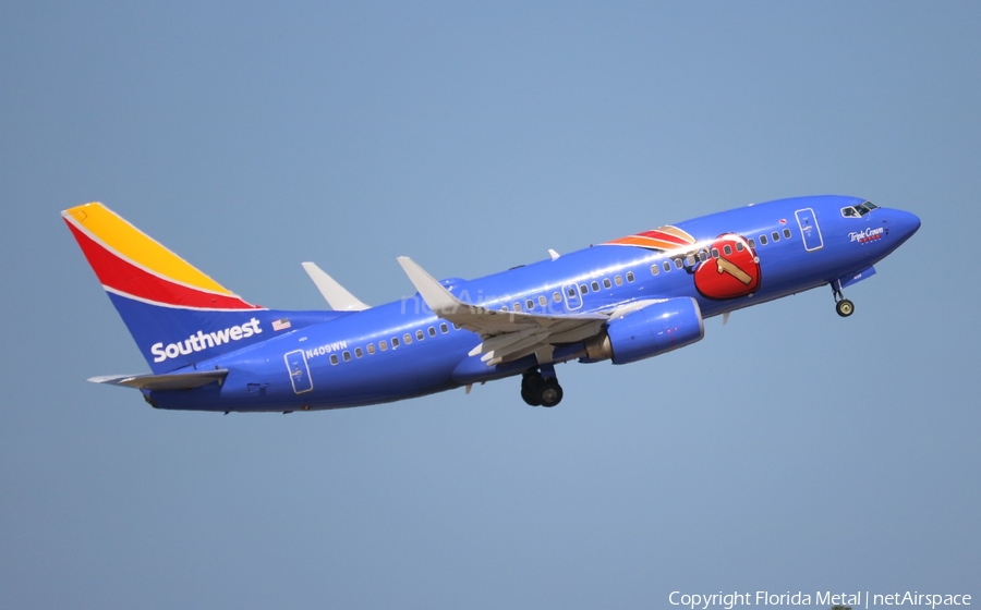 Southwest Airlines Boeing 737-7H4 (N409WN) | Photo 582794