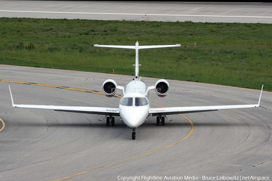 (Private) Bombardier Learjet 40 (N40NB) | Photo 92957