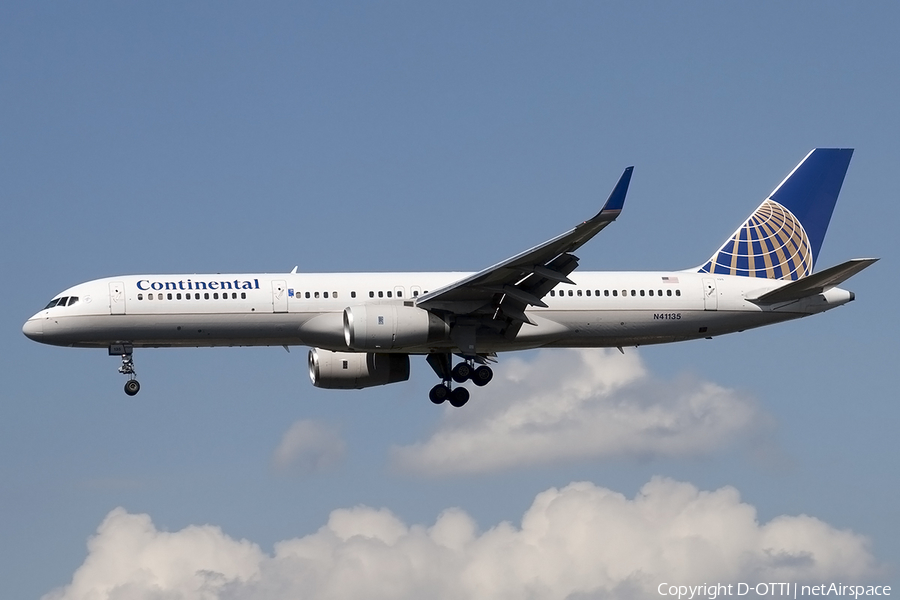Continental Airlines Boeing 757-224 (N41135) | Photo 177208