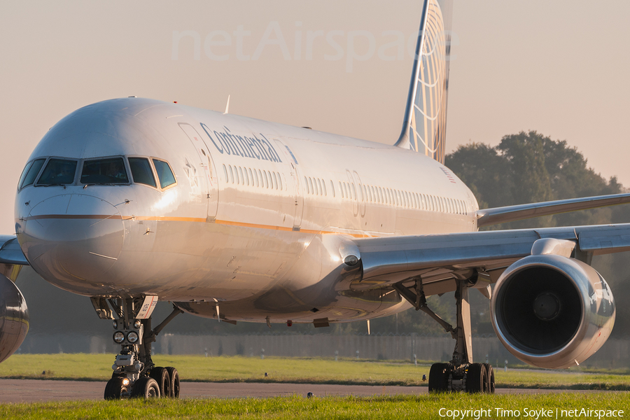 Continental Airlines Boeing 757-224 (N41135) | Photo 89221