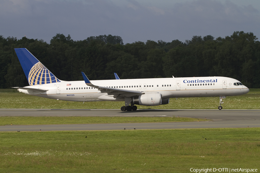 Continental Airlines Boeing 757-224 (N41135) | Photo 292757