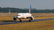 United Airlines Boeing 757-224 (N41135) at  Hamburg - Fuhlsbuettel (Helmut Schmidt), Germany