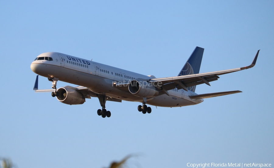 United Airlines Boeing 757-224 (N41135) | Photo 398923