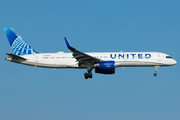 United Airlines Boeing 757-224 (N41140) at  Newark - Liberty International, United States