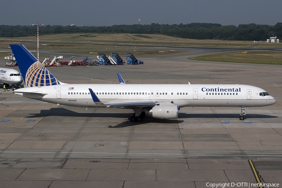 Continental Airlines Boeing 757-224 (N41140) | Photo 162227