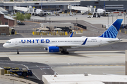 United Airlines Boeing 757-224 (N41140) at  Phoenix - Sky Harbor, United States