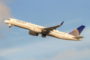 United Airlines Boeing 757-224 (N41140) at  San Francisco - International, United States