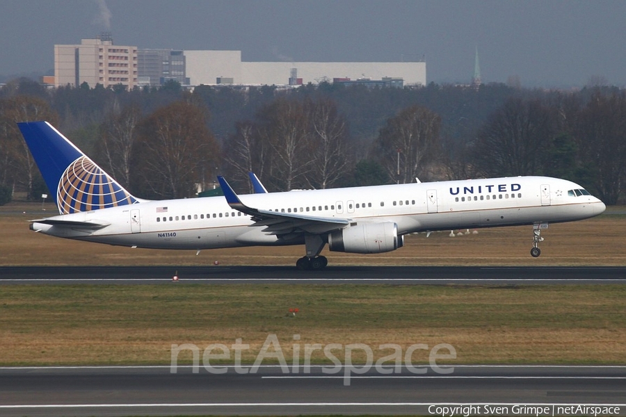 United Airlines Boeing 757-224 (N41140) | Photo 44019