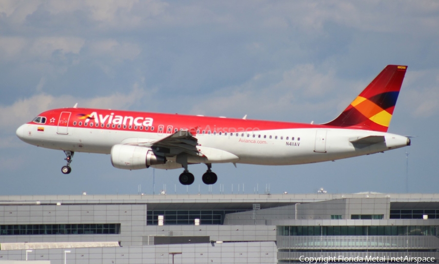 Avianca Airbus A320-214 (N411AV) | Photo 300384