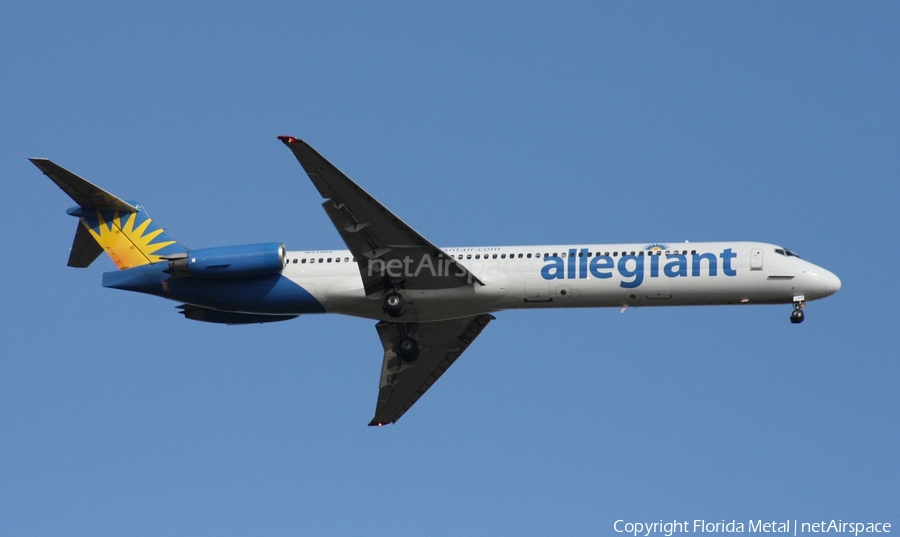 Allegiant Air McDonnell Douglas MD-83 (N411NV) | Photo 300385