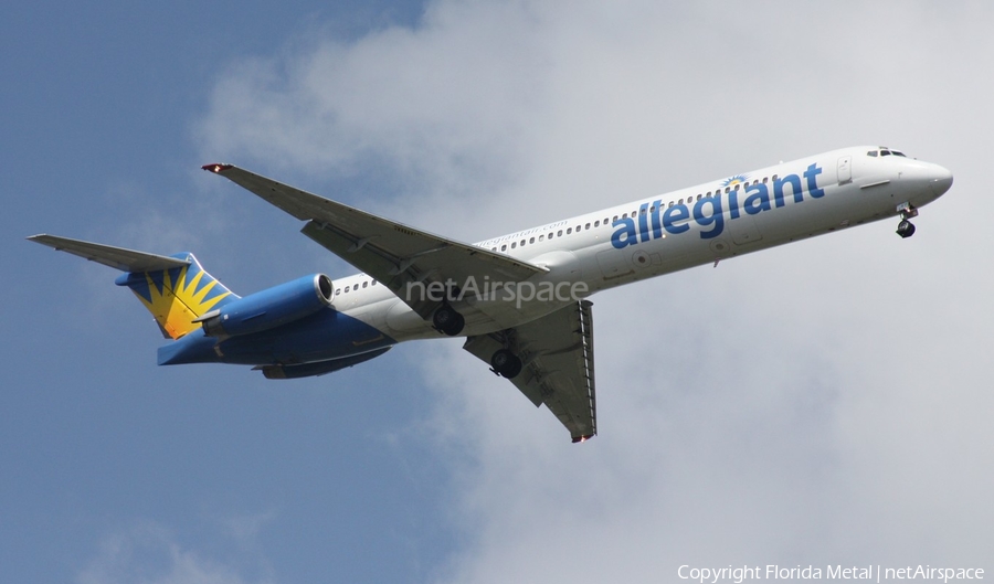 Allegiant Air McDonnell Douglas MD-83 (N411NV) | Photo 337175