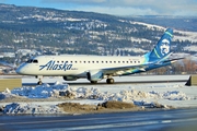 Alaska Airlines (Skywest) Embraer ERJ-175LR (ERJ-170-200LR) (N412SY) at  Kelowna - International, Canada