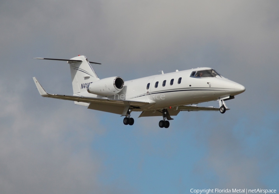 (Private) Learjet 55 (N414TB) | Photo 303430