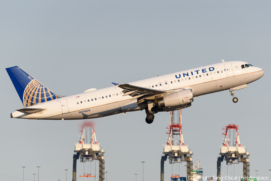 United Airlines Airbus A320-232 (N414UA) | Photo 466226