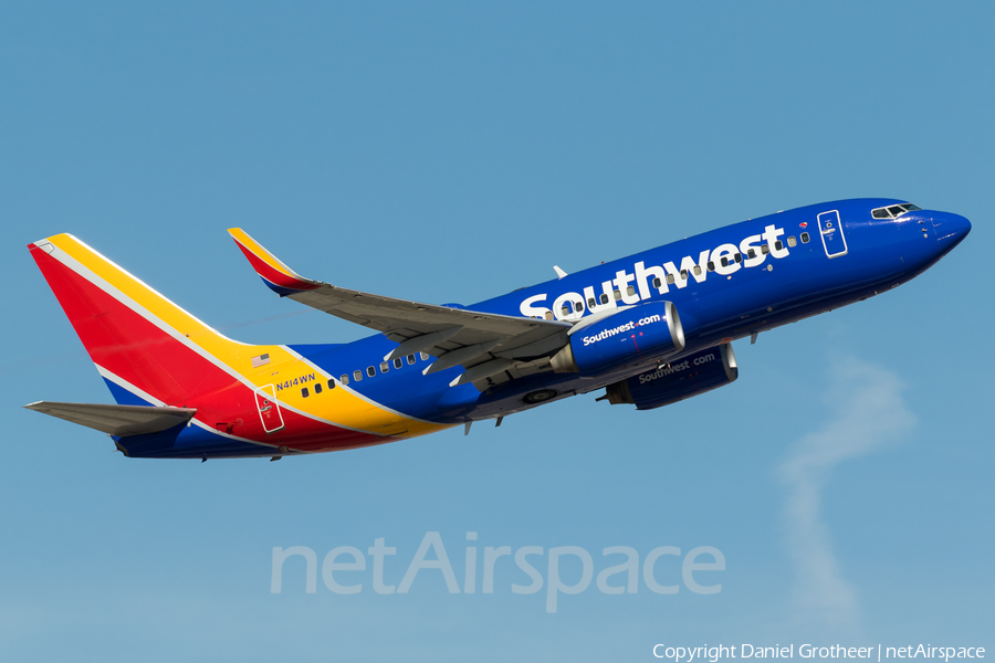 Southwest Airlines Boeing 737-7H4 (N414WN) | Photo 238967