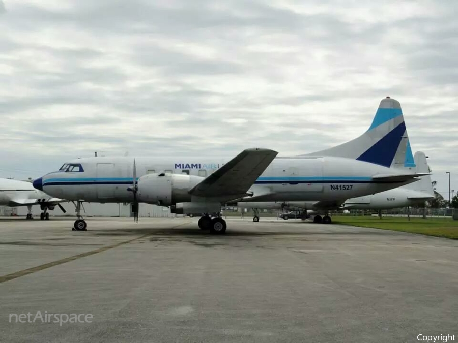 Miami Air Lease Convair CV-440 (N41527) | Photo 63266