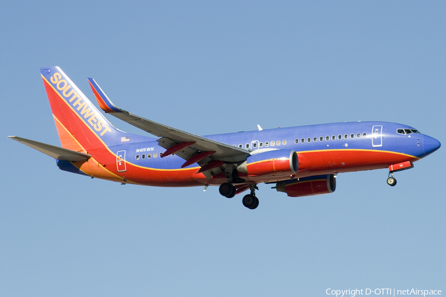 Southwest Airlines Boeing 737-7H4 (N415WN) | Photo 179111