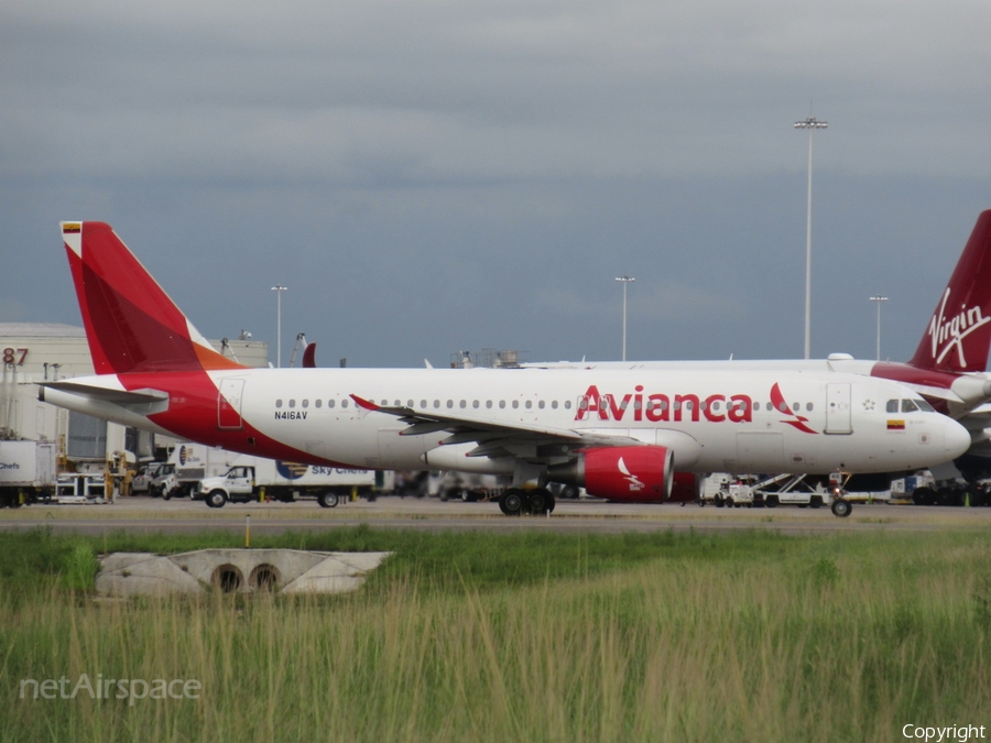 Avianca Airbus A320-214 (N416AV) | Photo 518095